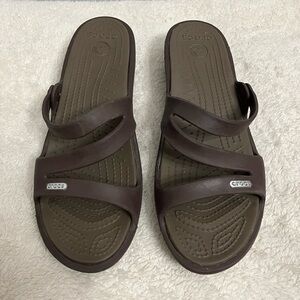 CROCS Patricia Brown Open Toe Sandals Size 10